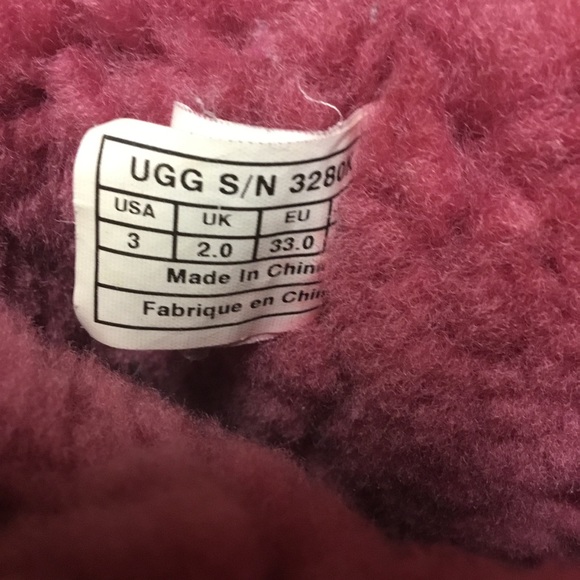 UGG Bright Pink Bailey Bow Boots size 3 - Picture 4 of 8